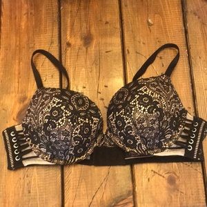 Victoria’s Secret bra